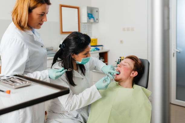 Best Cracked Tooth Emergency Dentist  in Bethlehem, NC